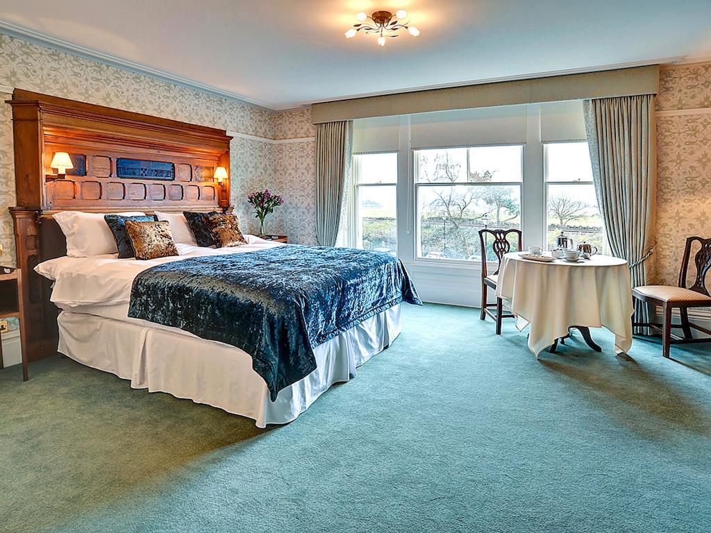 Bay Villa Grange-over-Sands Room photo